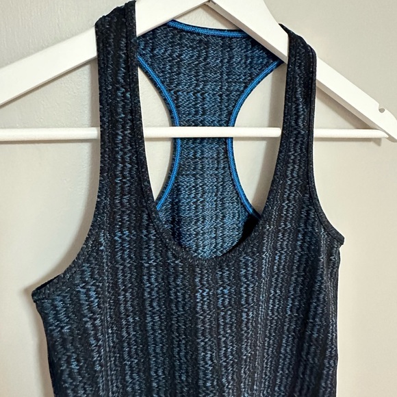Lululemon Cool Racerback Tank Top Size 8 - Picture 3 of 5